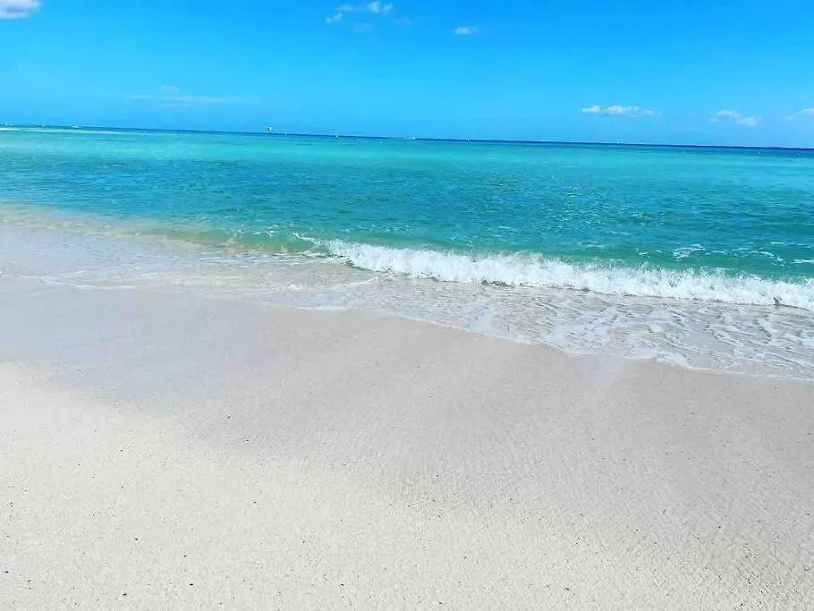 Lovely 2 Bdrm Condo In Gated Community & Pool View Playa del Carmen Apartamento