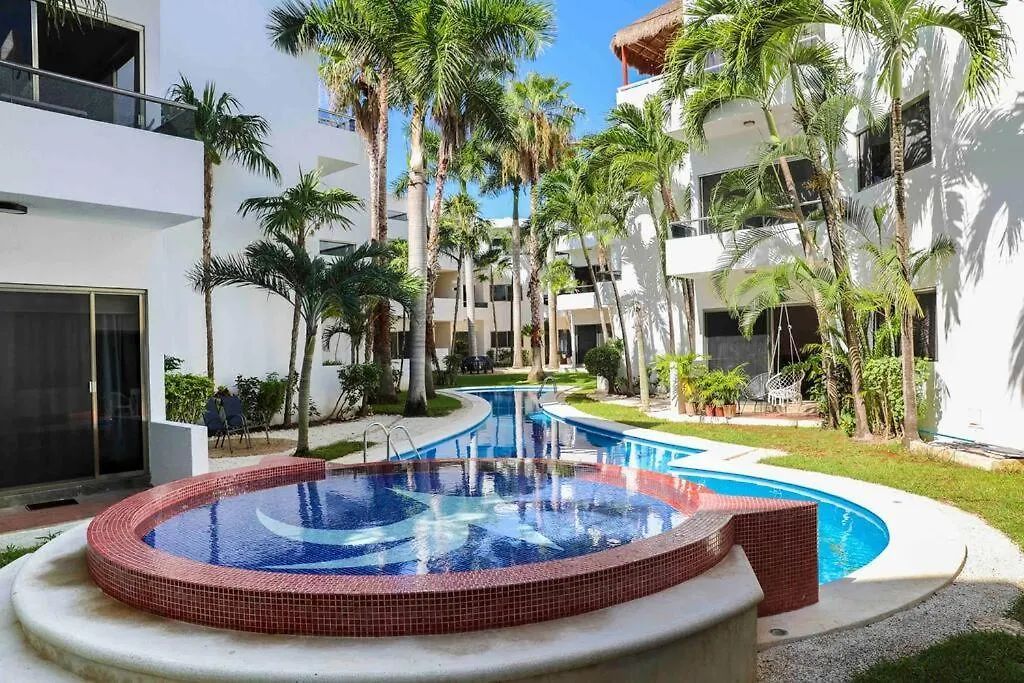 Apartamento Lovely 2 Bdrm Condo In Gated Community & Pool View Playa del Carmen México
