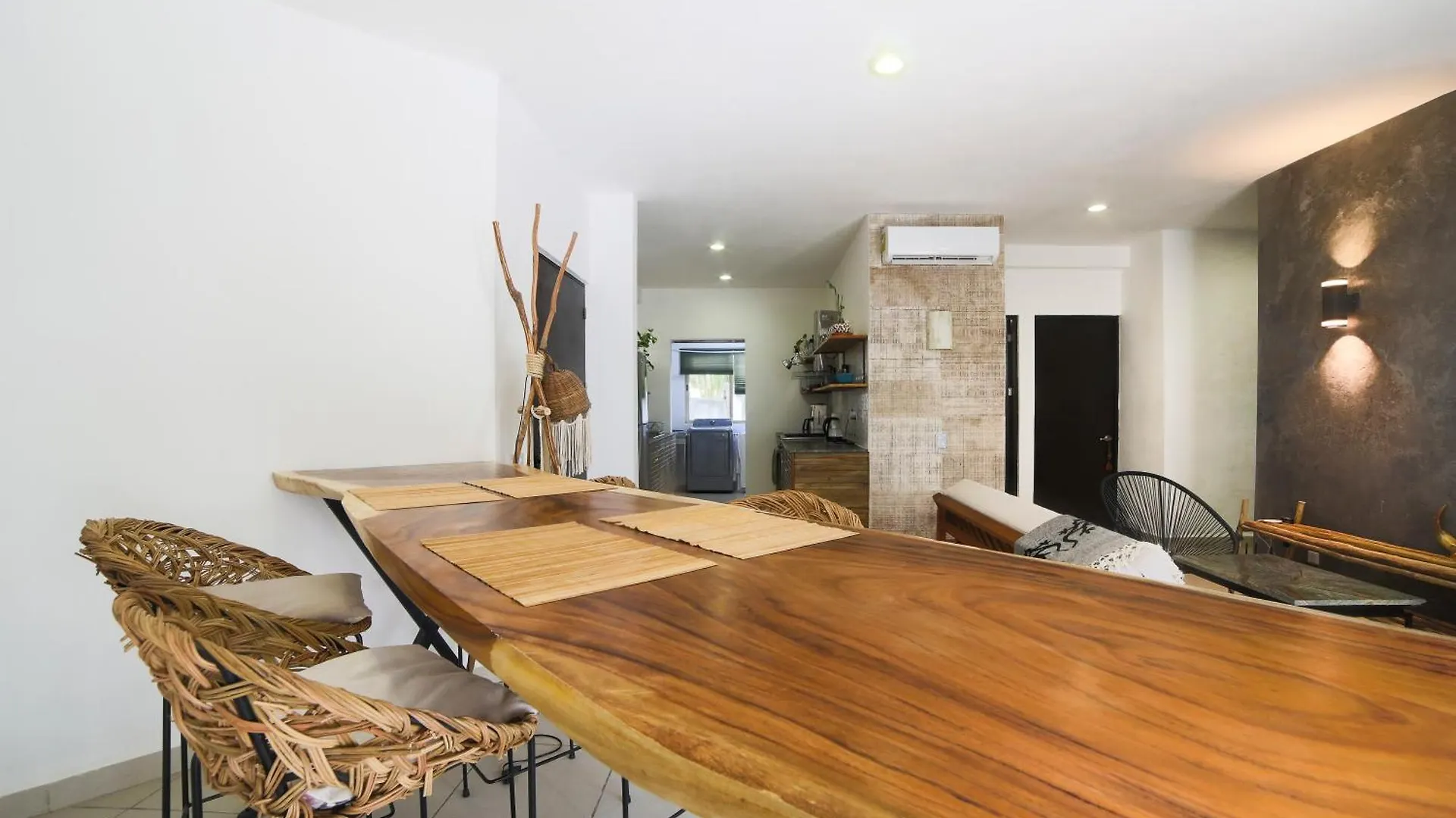 Lovely 2 Bdrm Condo In Gated Community & Pool View Playa del Carmen Apartamento